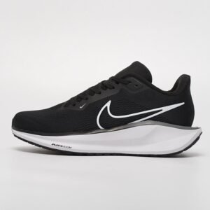 NIKE (Black/White Air Zoom)