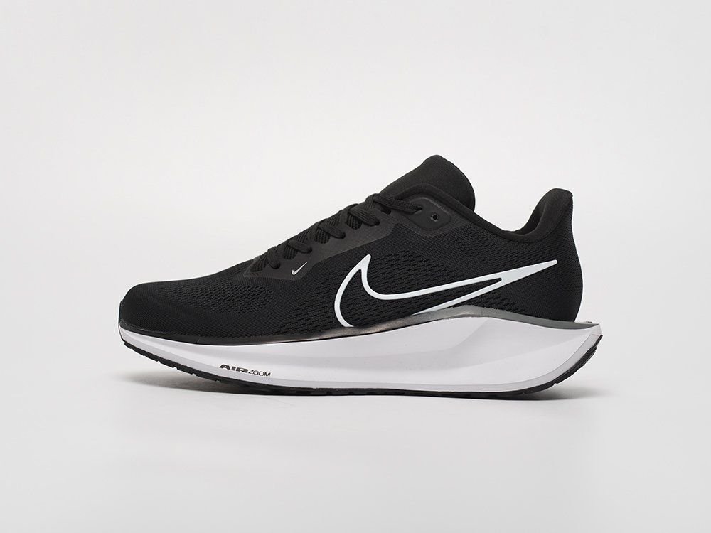 NIKE (Black/White Air Zoom)