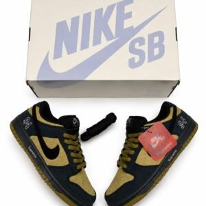 Nike SB Dunk Low Supreme Camper Green